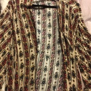 Designer : Novella Royale // Kimono